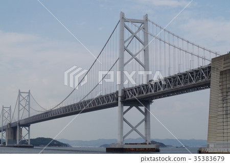 瀨戶大橋的主塔和橋樑 瀨戶大橋的主塔和橋樑 35383679