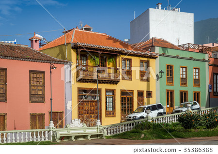 Traditional Canaty islands style houses, La Traditional Canaty islands style houses, La 35386388