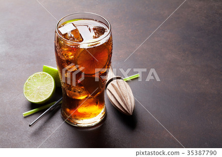 Cuba libre cocktail glass Cuba libre cocktail glass 35387790