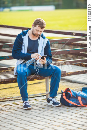 Set up music before workout 35388519