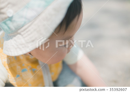 younger, park, parks 35392607