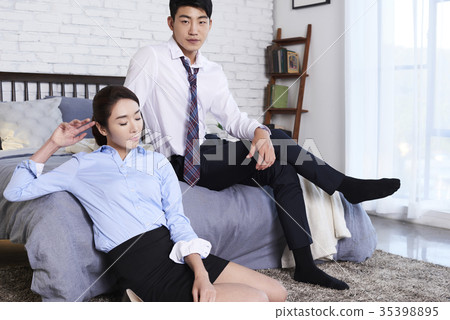 Businesswoman, business woman Businesswoman, business woman 35398895