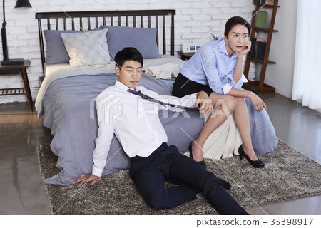 Businesswoman, business woman Businesswoman, business woman 35398917