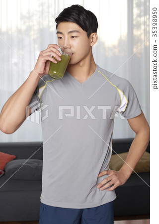 Young man, drink, drinking 35398950