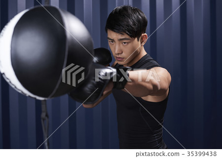 Young man, boxing 35399438