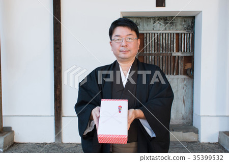 Kimono men, gifts Kimono men, gifts 35399532