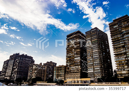 Riverscape of Nile river in Cairo, Egypt Riverscape of Nile river in Cairo, Egypt 35399717