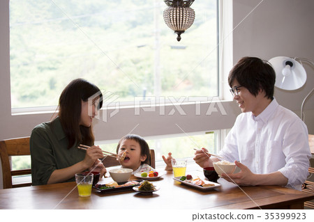 Family dining table Family dining table 35399923