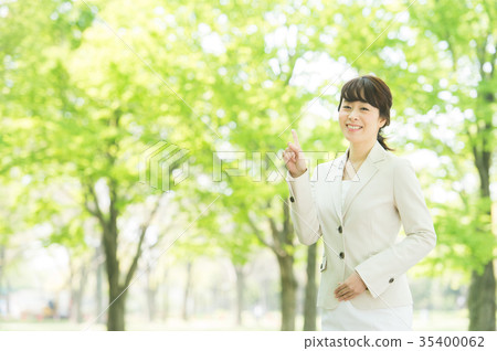商業形象(女戶外) 商業形象(女戶外) 35400062