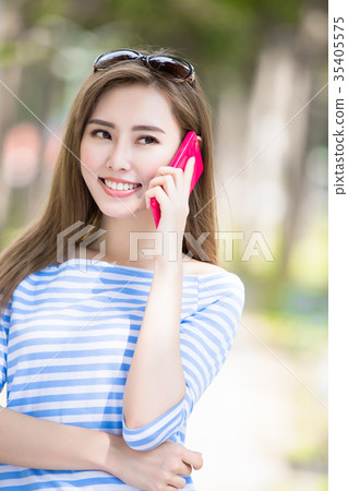 woman talk on phone woman talk on phone 35405575