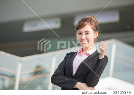 beauty business woman 35405579