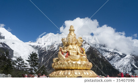 佛之國度神山聖地貢嘎山 佛之國度神山聖地貢嘎山 35407096