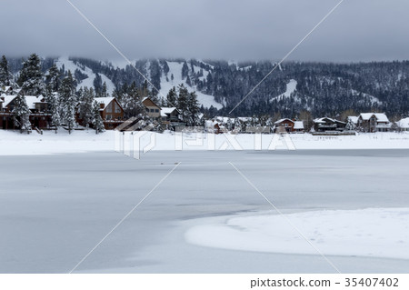 Flozen Lake, Climate Change at Southern California 35407402