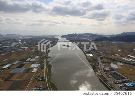 Seo Nakdonggang 4 Seo Nakdonggang 4 35407616