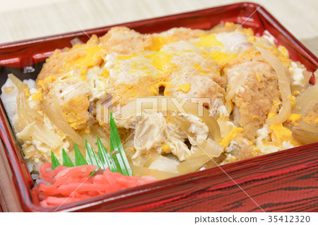 美味炸肉排重飯盒 35412320