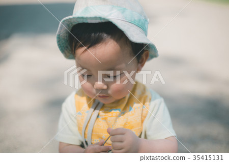 younger, infant, baby 35415131