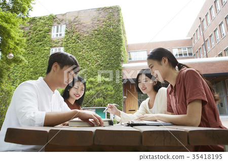 College student College student 35418195