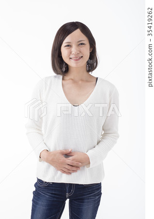 Women in their 40's 35419262