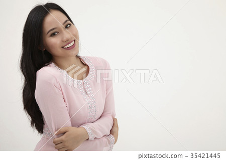 malay woman malay woman 35421445