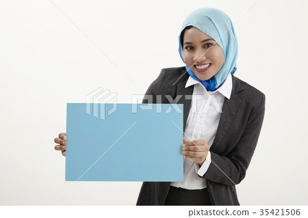 malay business woman holding card 35421506