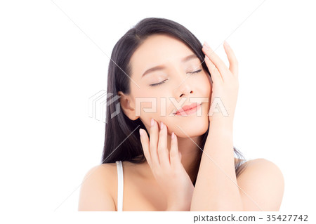 beautiful asian woman makeup of cosmetic beautiful asian woman makeup of cosmetic 35427742