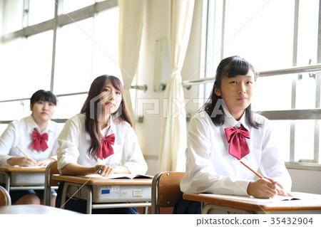 女學生 女學生 35432904