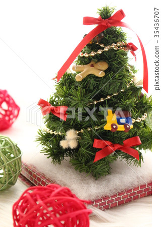 Christmas tree Christmas tree 35436707