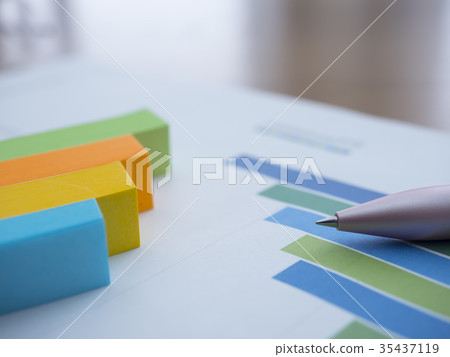商業形象·圖形·文件·粘滯便箋·女性 商業形象·圖形·文件·粘滯便箋·女性 35437119