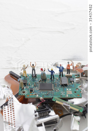 PC碎片和人類 PC碎片和人類 35437482