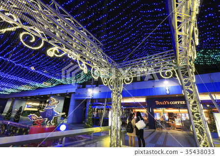 Dome City Illumination 35438033