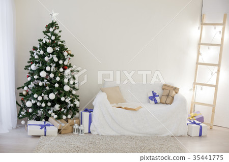 Christmas card Christmas tree with Christmas gifts Christmas card Christmas tree with Christmas gifts 35441775