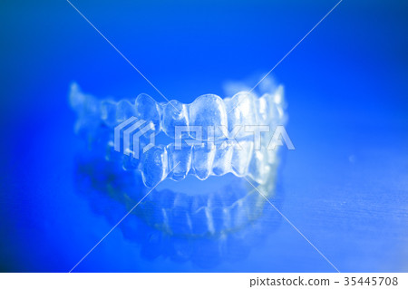 Invisible teeth dental retainer 35445708