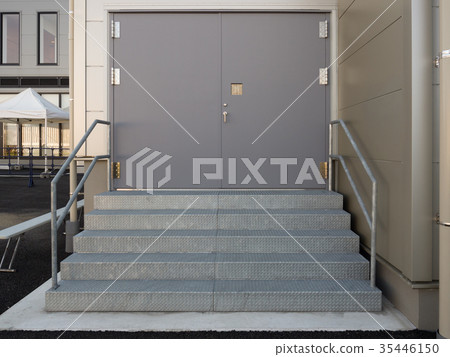 Theater entrance 35446150