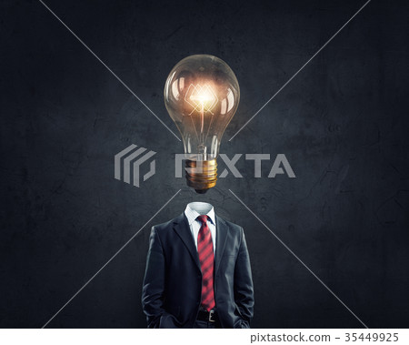 Head full of ideas 35449925