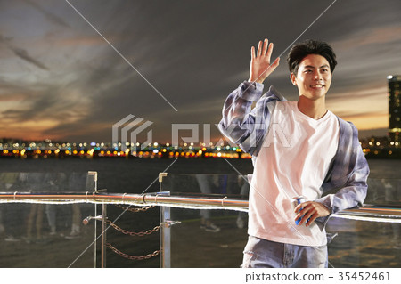 Young man, Han Young man, Han 35452461