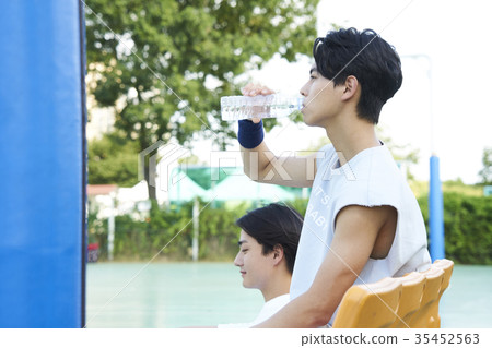 年輕人，體育 35452563