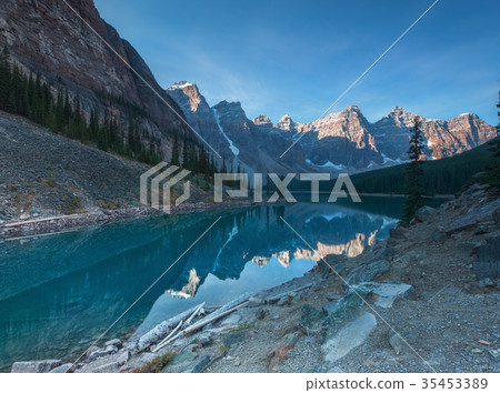 Moraine Lake Banff Alberta Moraine Lake Banff Alberta 35453389