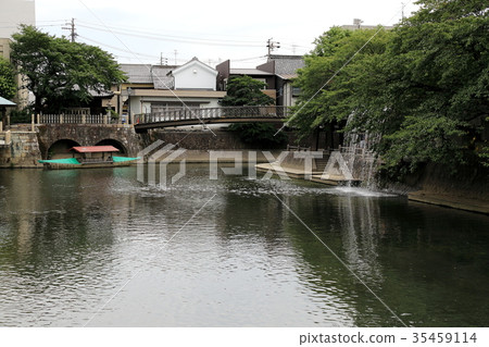 Ogaki, 39 (Ogaki City, Gifu Prefecture), the end of the narrow road in the back Ogaki, 39 (Ogaki City, Gifu Prefecture), the end of the narrow road in the back 35459114