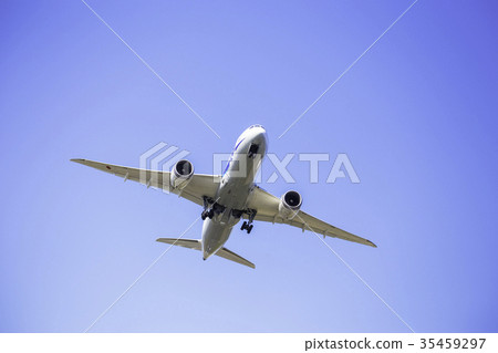 Airplane Takeoff Boeing 787 Airplane Takeoff Boeing 787 35459297