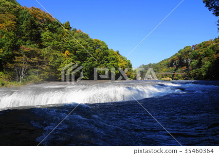 Fukiware Valley 08 Fukiwareki Waterfall in October 35460364