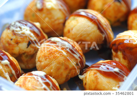 Takoyaki 35462801