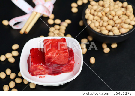 Tofu red Tofu red 35465273