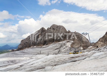 Via ferrata on Koppenkarstein, Dachstein glacier 35467197