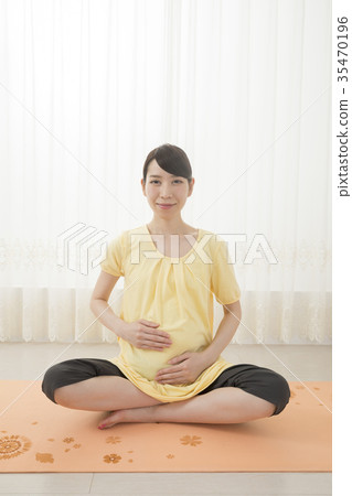孕婦瑜伽形象 孕婦瑜伽形象 35470196