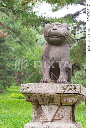 世界遺產清風嶺(銅陵公園)中國遼寧省沉陽市 世界遺產清風嶺(銅陵公園)中國遼寧省沉陽市 35470647