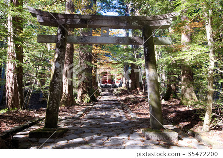 日光富山神社別府瀧神社幸運審判鳥居 照片素材 圖片 圖庫