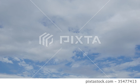 Autumn cloudy sky, rain clouds, background material, photo 35477413