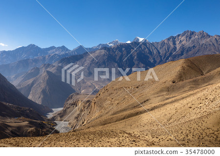 mountain trail, trekking route Muktinath Lupra mountain trail, trekking route Muktinath Lupra 35478000