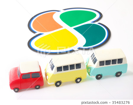銀色標記和乘用車 銀色標記和乘用車 35483276