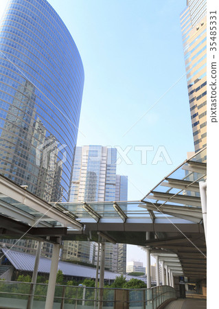 Urban scenery (Tokyo, Shinagawa, Konan Exit, early summer) Urban scenery (Tokyo, Shinagawa, Konan Exit, early summer) 35485331